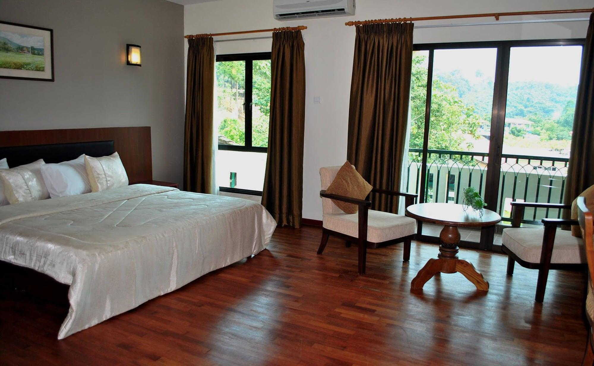 Arabian Bay Resort@ Bukit Gambang Resort City Eksteriør billede